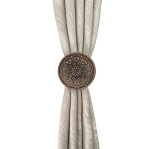 Accesorii Perdea Brosa cu Clips & Model Mandala 6cm - 2buc