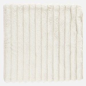 Fata de Perna Decorativa de Iarna Flannel Ecru 45x45cm